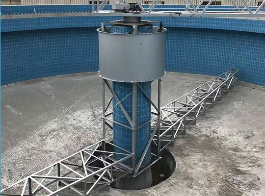 Edelstahl 304 verschob Center Drive-Schlamm-Schaber-Abwasseraufbereitungs-Maschine