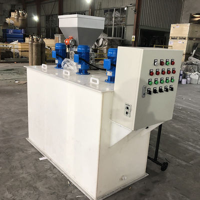 Kasten 500L/H drei integrierte PAM Dry Powder Automatic Dosing-Gerät-Abwasseraufbereitung