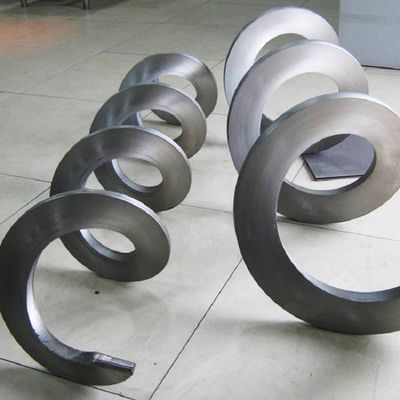 Gewundener Förderer Mangan-Stahlschlamm-Schneckenförderer Shaftless für Sand-trockenes Pulver