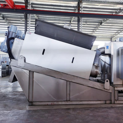 Spindelpresse-Schlamm-Entwässerungsausrüstungs-automatische spiralförmige Entwässerungsmaschine