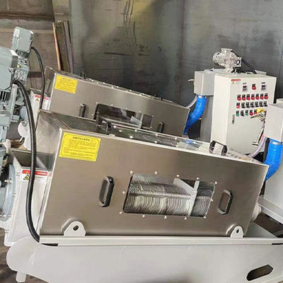 Volles automatisches Edelstahl-Spiralenschlamm-Entwässerungsmittelsystem 2.23kw 380Volt