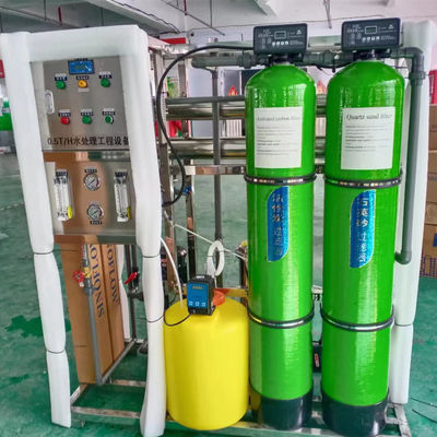 Umkehr-Osmose-Wasseraufbereitungs-Systemanlagen ISO9001 500lph für das Trinken