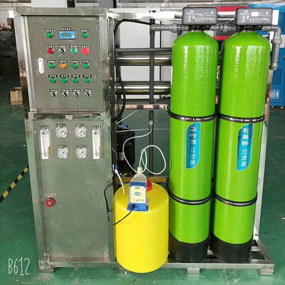 Umkehr-Osmose-Wasseraufbereitungs-Systemanlagen ISO9001 500lph für das Trinken