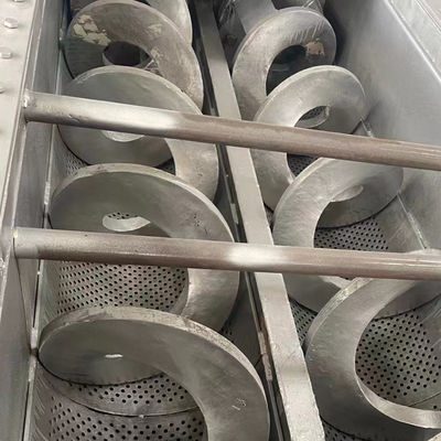 Schlacke aus Kohlenstoffstahl Sprial 304 rostfreier Schraubförderer für Zement