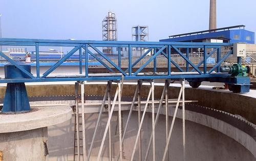 Den unteren Schaber austauschen benutzt für quadratisches Abwasser-Pool