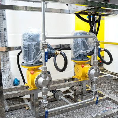 Automatisches Dosiersystem PAC / PAM PE-Chlorsäure-Alkalidioxid