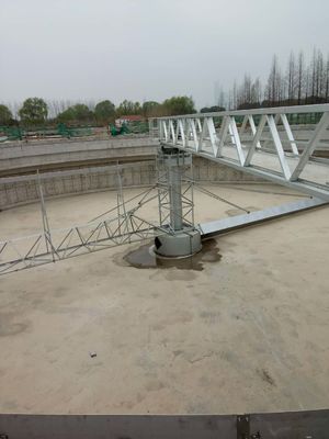 Halbbrücke-Schlamm-Schaber-Ausrüstungs-Zusatz-Antriebs-Kohlenstoffstahl