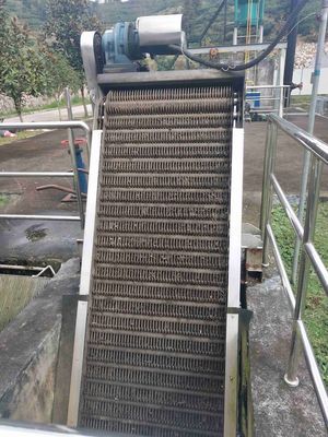Abwasser-mechanischer Stangen-Schirm, grober Schirm der Stangen-SS304