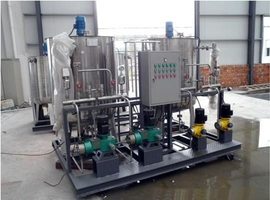 Silberne automatische Dosiermaschine, chemische automatische Dosiereinheiten